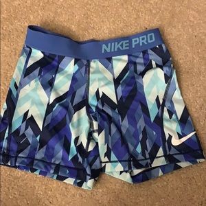 Nike pro